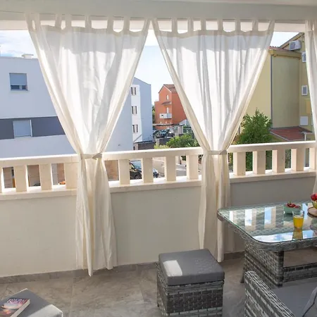 Summer Dream Apartment